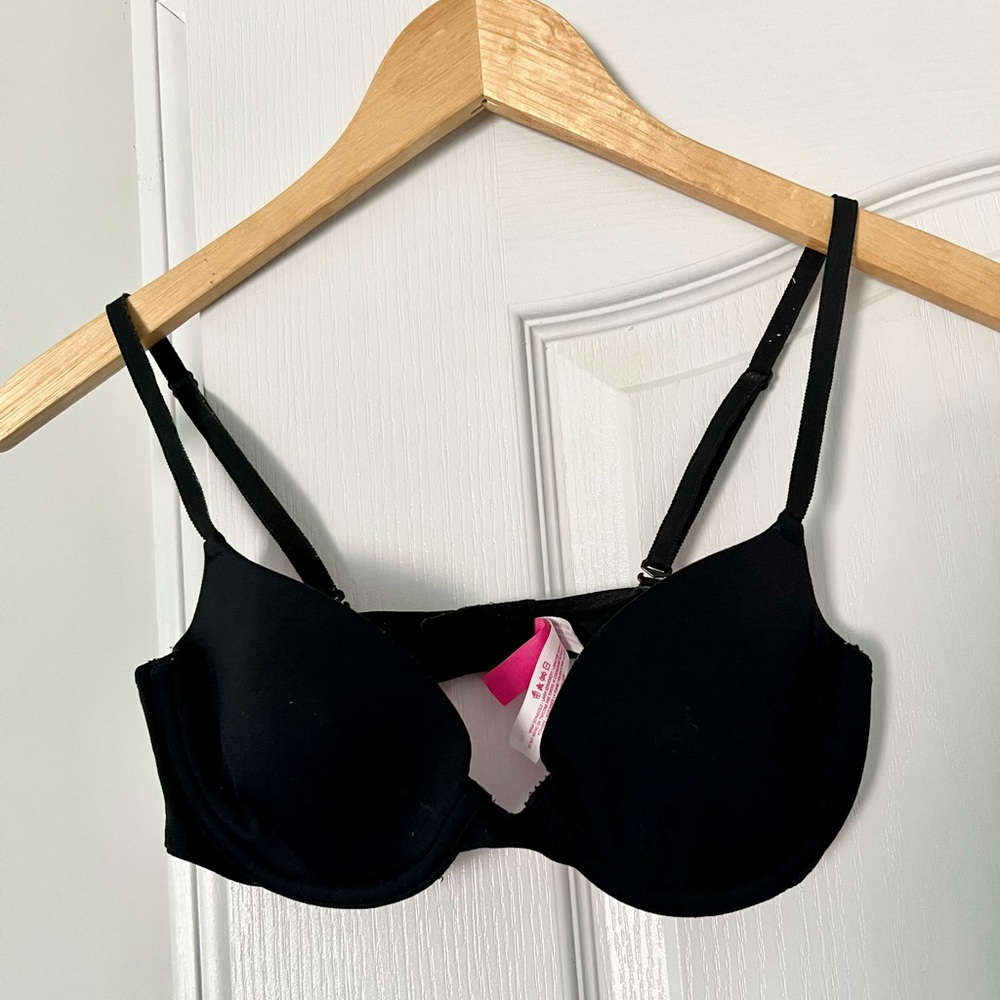 PINK Victoria’s Secret | black bra - 34B